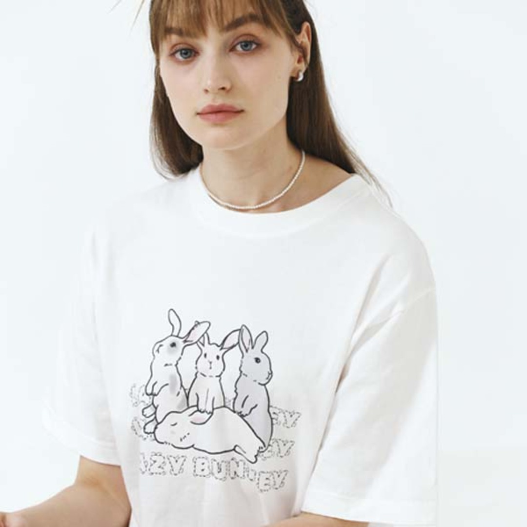 [줄리앤데이지] Lazy Bunny Digital Printing T-shirt_White