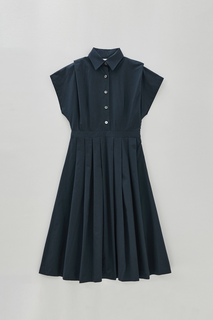 [블리온느] Pleat Long Dress (Navy - 2colors)