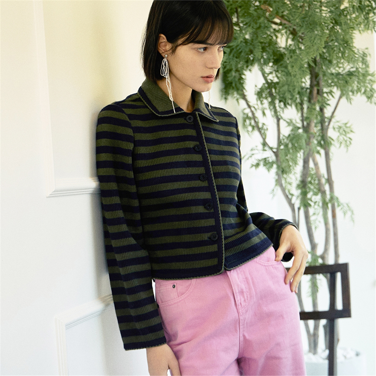 [타브] Tailored Stripe Jacket-Khaki