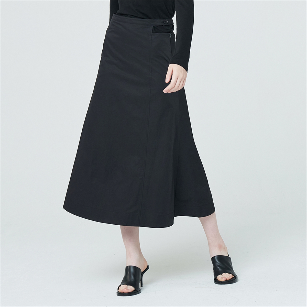 [누브] Cut Out Midi Skirt - Black